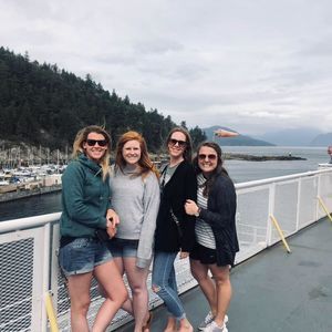 Meet your Posher, Jillian